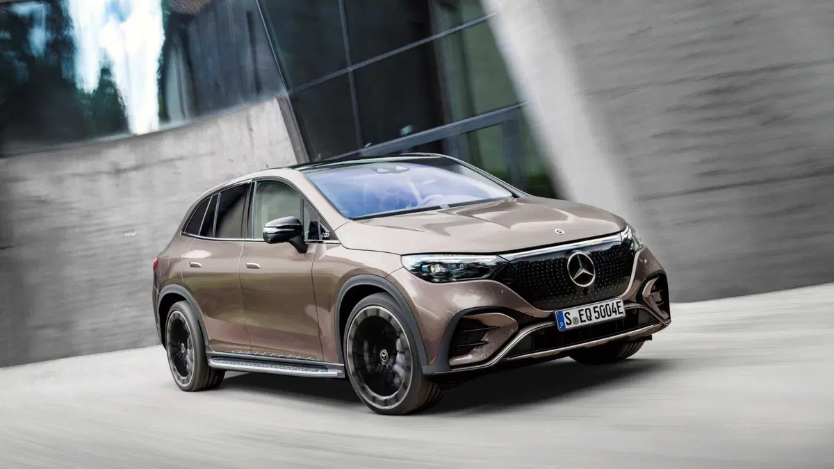 Mercedes-Benz EQE SUV 300 AMG Line Premium Plus (17)