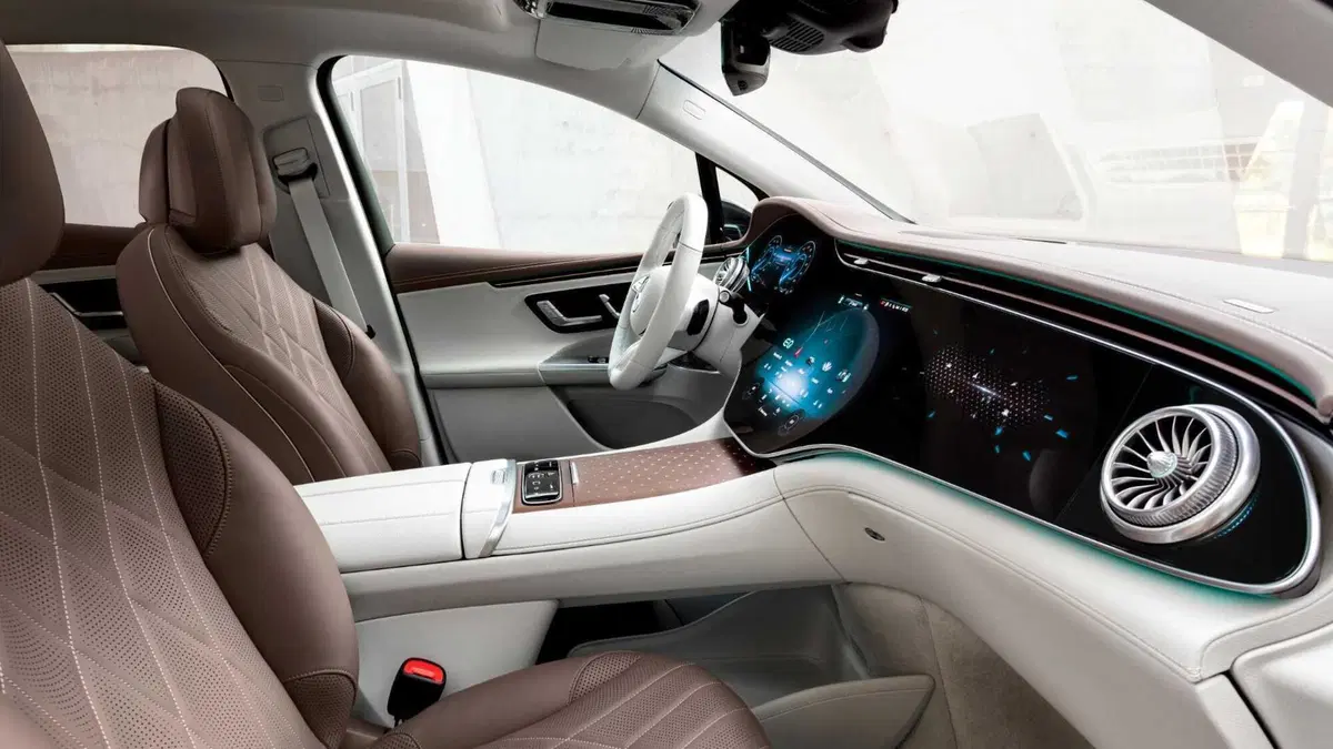 Mercedes-Benz EQE SUV 300 AMG Line Premium Plus (19)