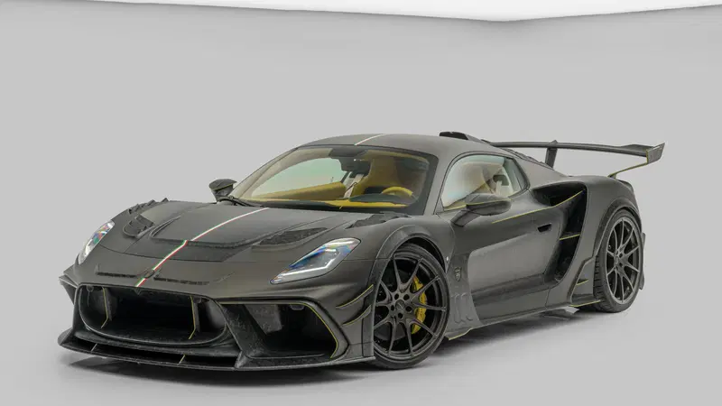 Maserati MC20 Mansory, per chi la voleva pi&ugrave; "da pista": ha 720 CV ed &egrave; tutta in carbonio