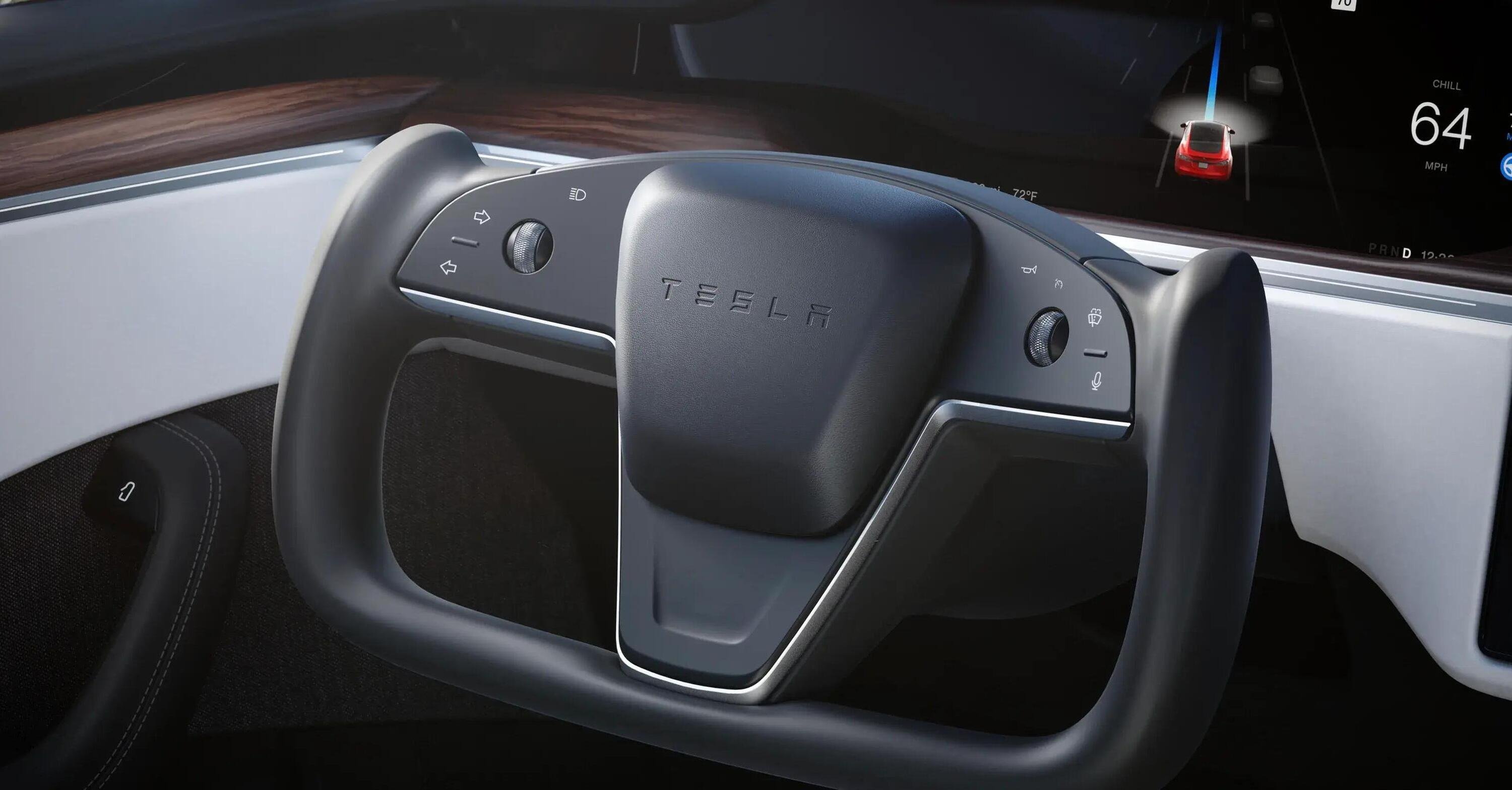 Tesla ci ripensa: il volante yoke &egrave; optional, meglio quello tondo di serie