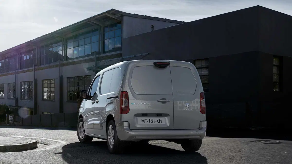 Peugeot e-Partner Furgone (2021-23) (6)