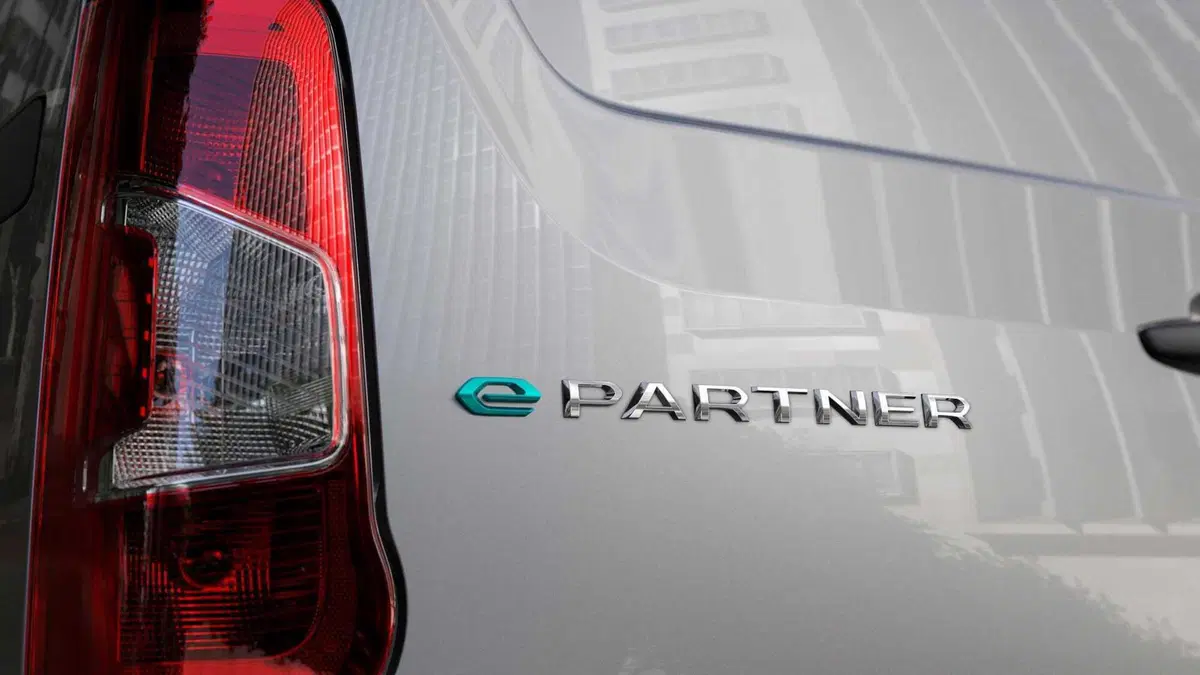Peugeot e-Partner Furgone (2021-23) (12)