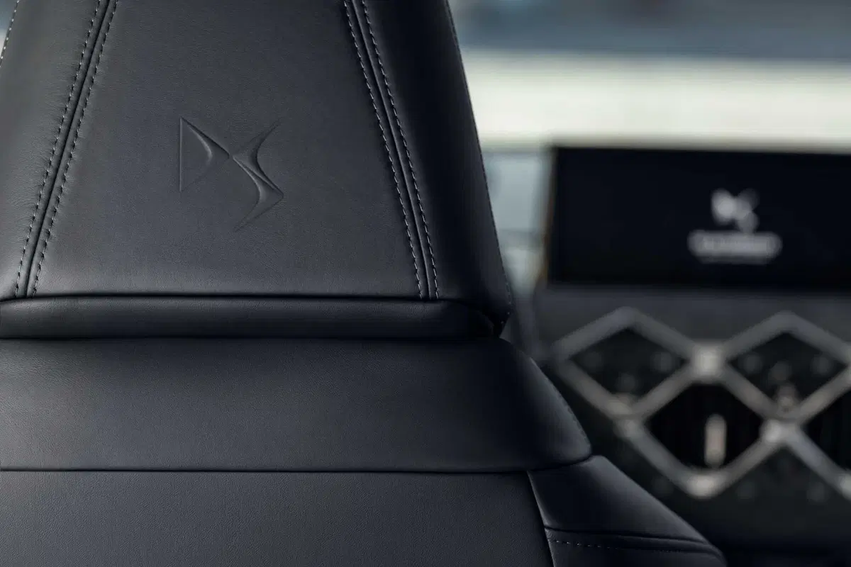 Nuova DS DS3: cambia la piccola luxury francese (6)
