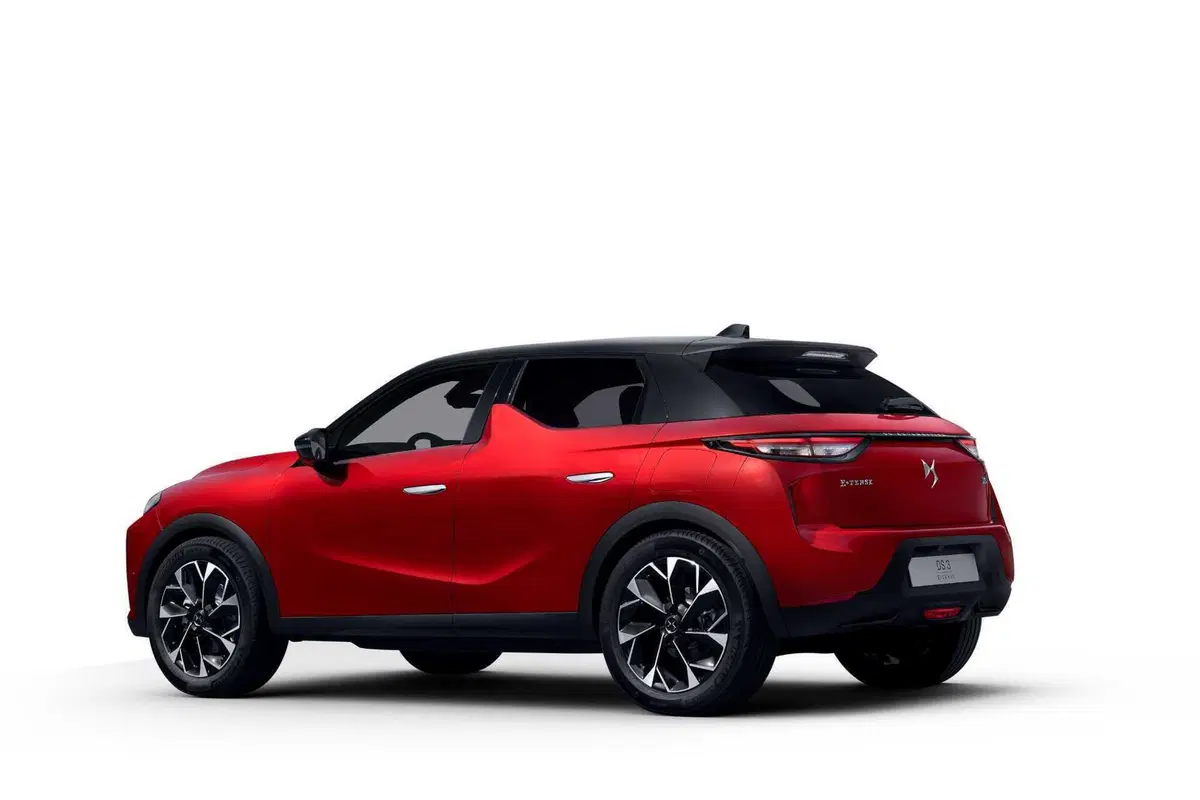 Nuova DS DS3: cambia la piccola luxury francese (12)