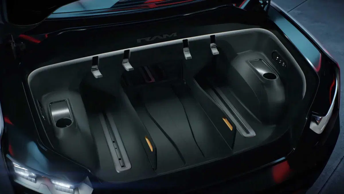RAM 1500 Revolution BEV Concept (2023) (39)