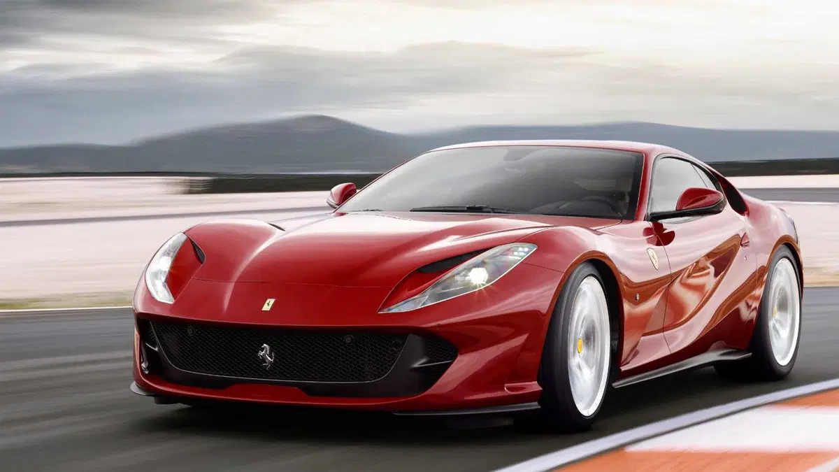 Ferrari 812 Coupé 812 Superfast (3)