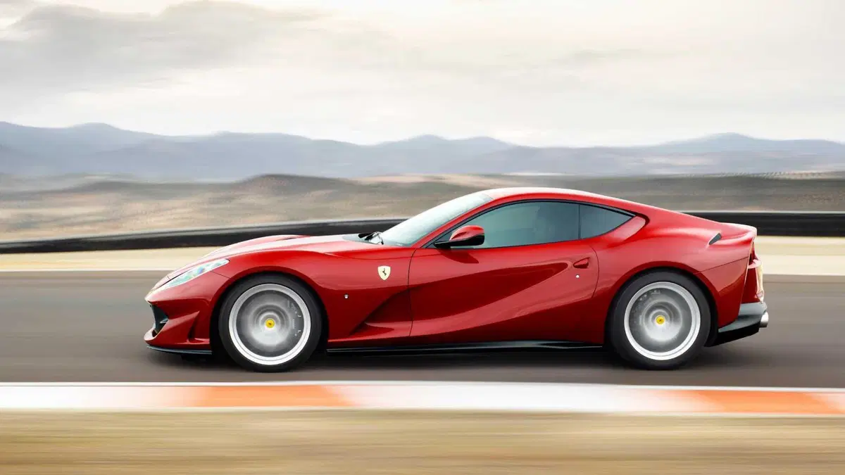 Ferrari 812 Coupé 812 Superfast (9)