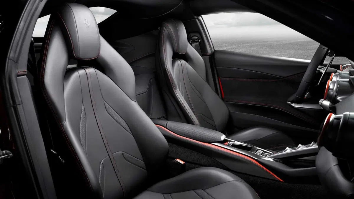 Ferrari 812 Coupé 812 Superfast (12)