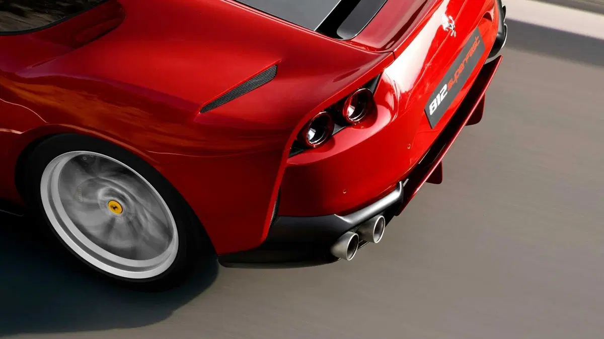 Ferrari 812 Coupé 812 Superfast (20)