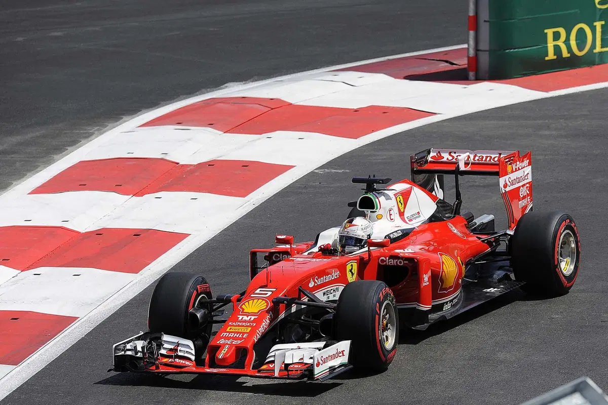 F1, Gp Europa 2016: pole per Rosberg (15)