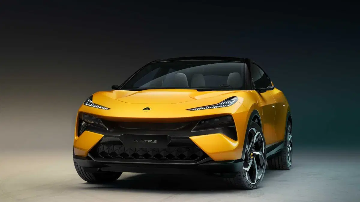 Lotus Eletre S (2)