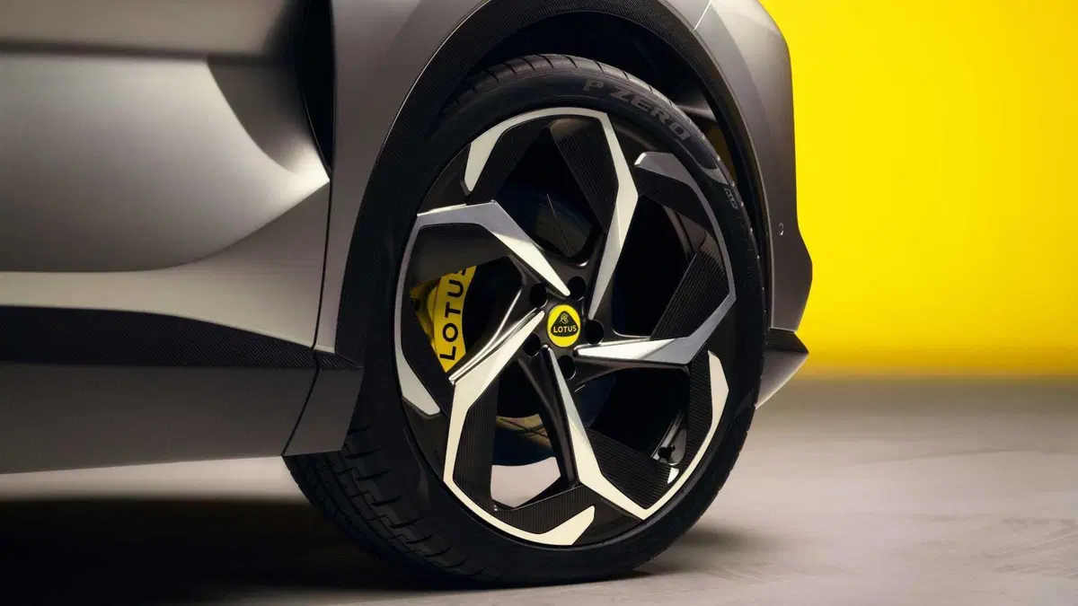 Lotus Eletre S (12)