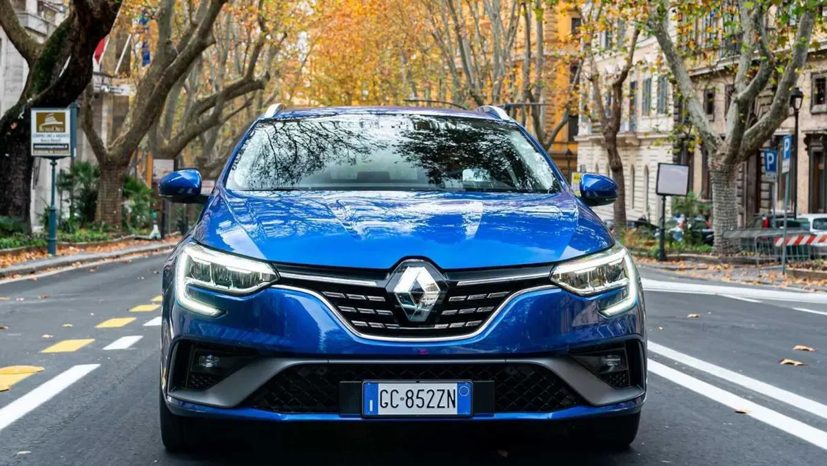Renault Mégane Sporter dCi 8V 110 CV EDC Energy Intens (3)