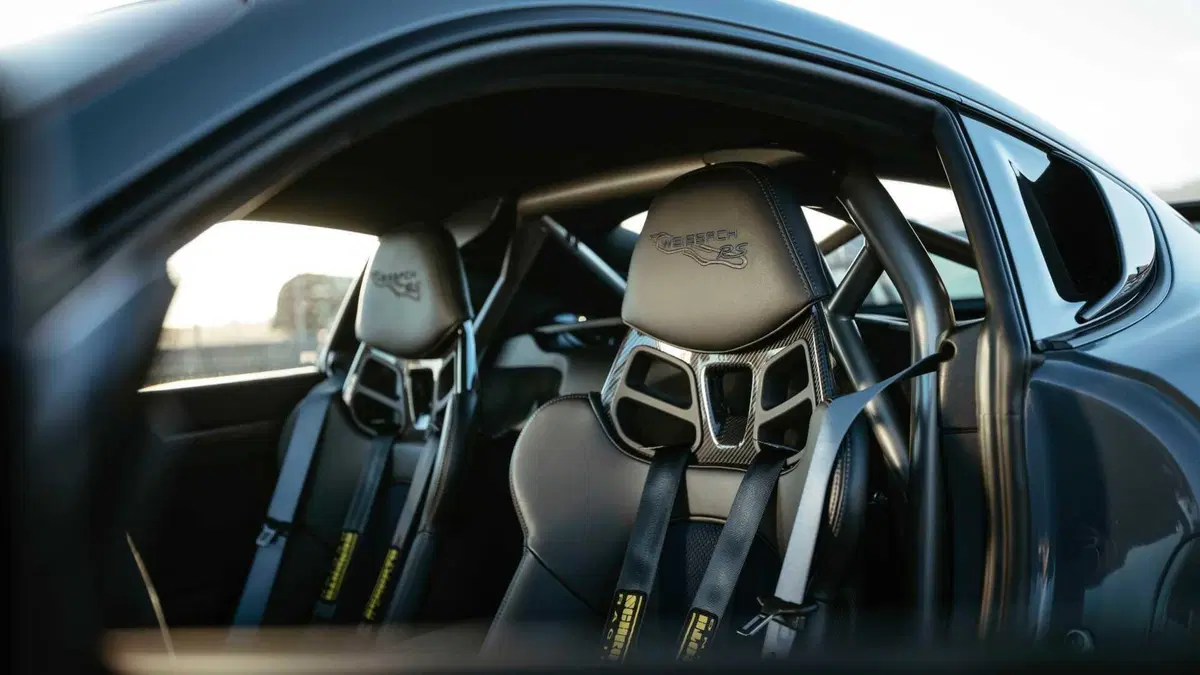 Porsche 718 Cayman  Cayman 4.0 GT4 RS pdk (9)