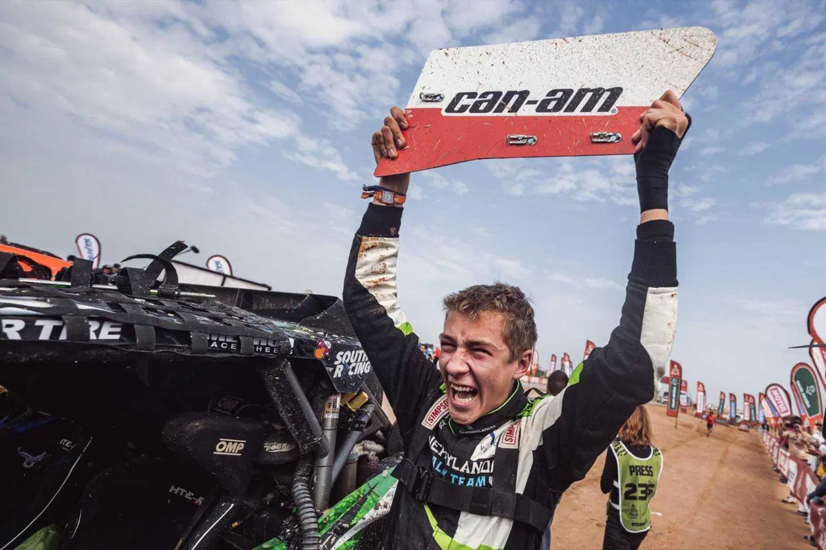 Dakar 2023. Finish Line. Super Show Side-by-Side (6)