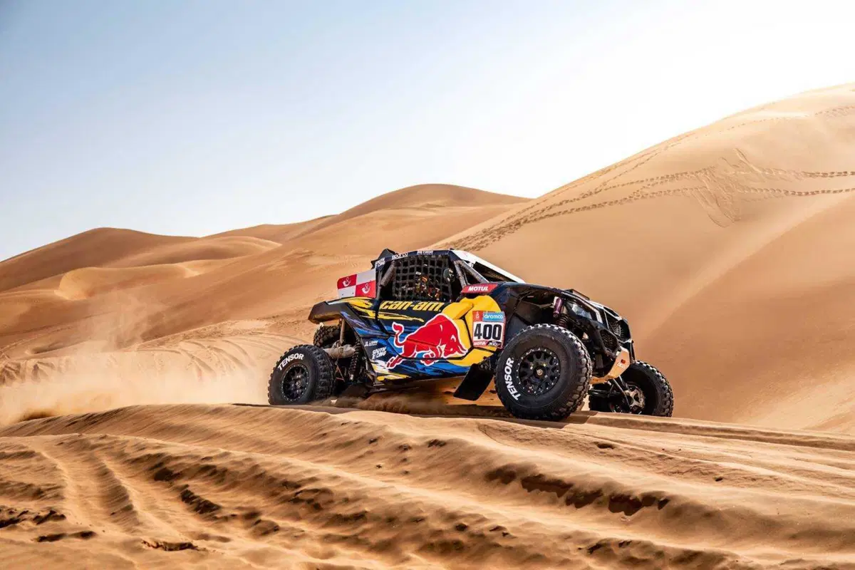 Dakar 2023. Finish Line. Super Show Side-by-Side (12)