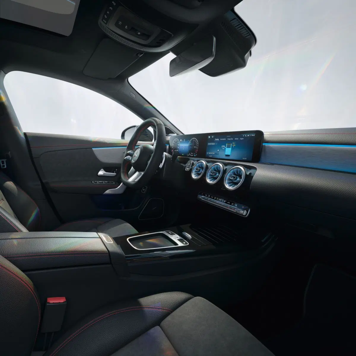 Mercedes CLA 2023, ecco il nuovo restyling  (15)