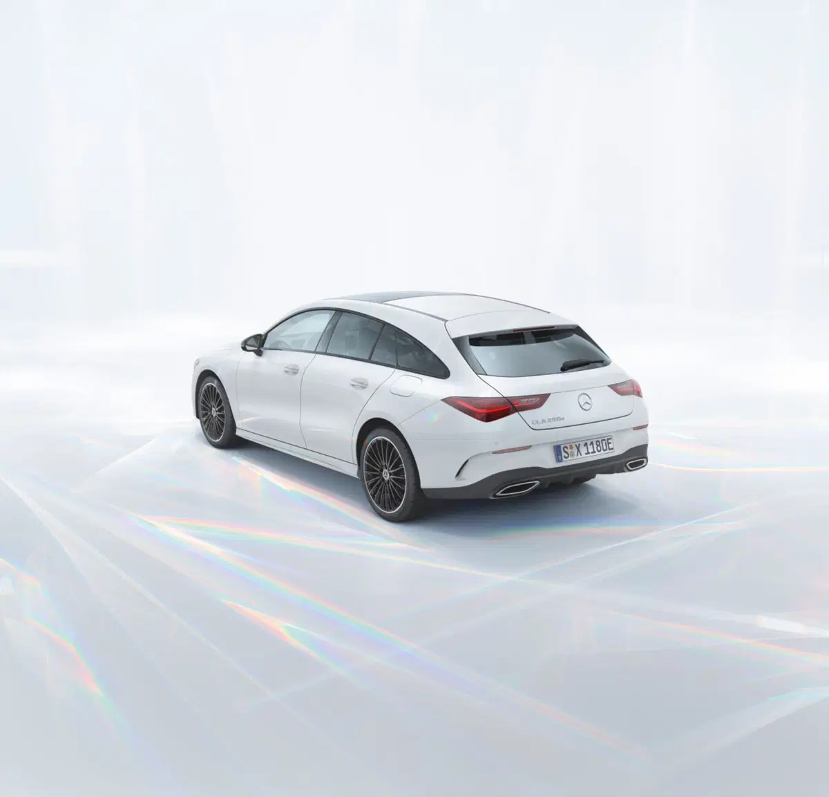 Mercedes CLA 2023, ecco il nuovo restyling  (24)