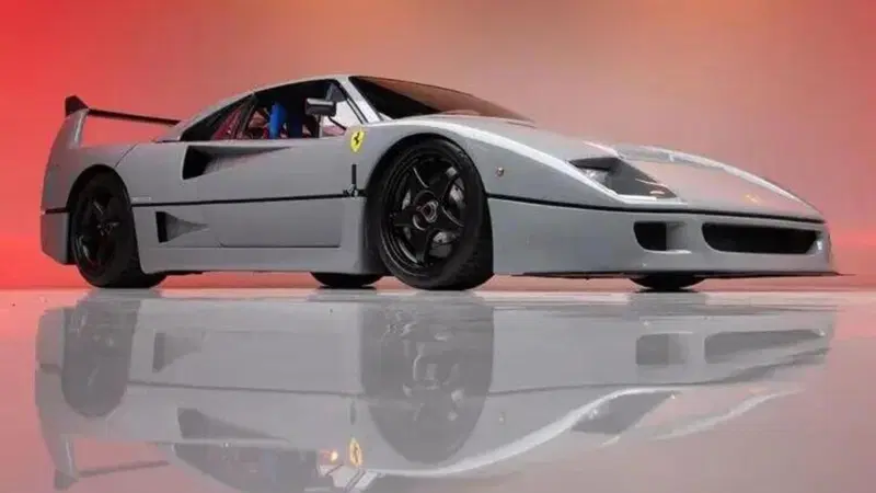 Una Ferrari F40 finisce all'asta per la terza volta in cinque mesi