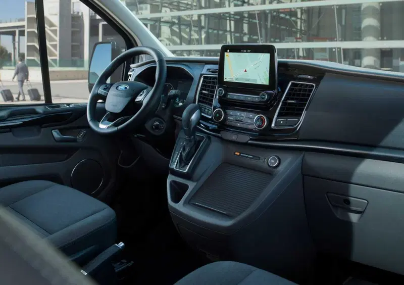 Ford Tourneo Custom (7)