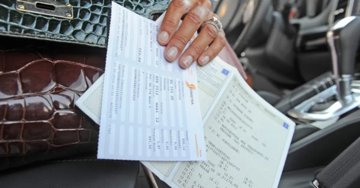 Bolli non pagati dal 2000 al 2022: oltre i 1.000 euro bisogna "rottamare" online