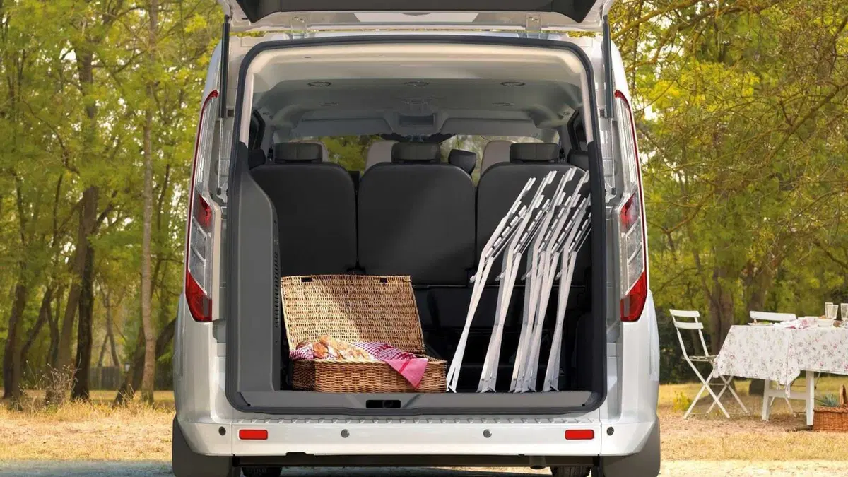 Ford Tourneo Custom 320 2.0 TDCi 185CV aut. PC Titanium (9)