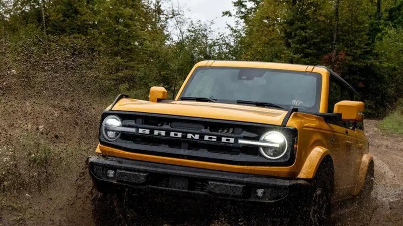 Ford Bronco: negli USA ti danno dei soldi se rinunci all'acquisto (2.500 dollari)