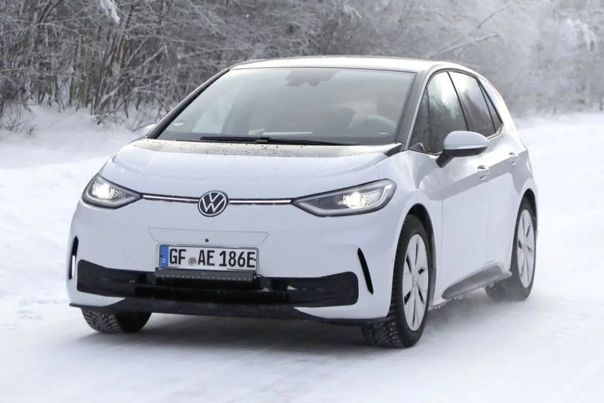 Volkswagen ID.3 : il nuovo Facelift è in arrivo [Foto Spia] (13)