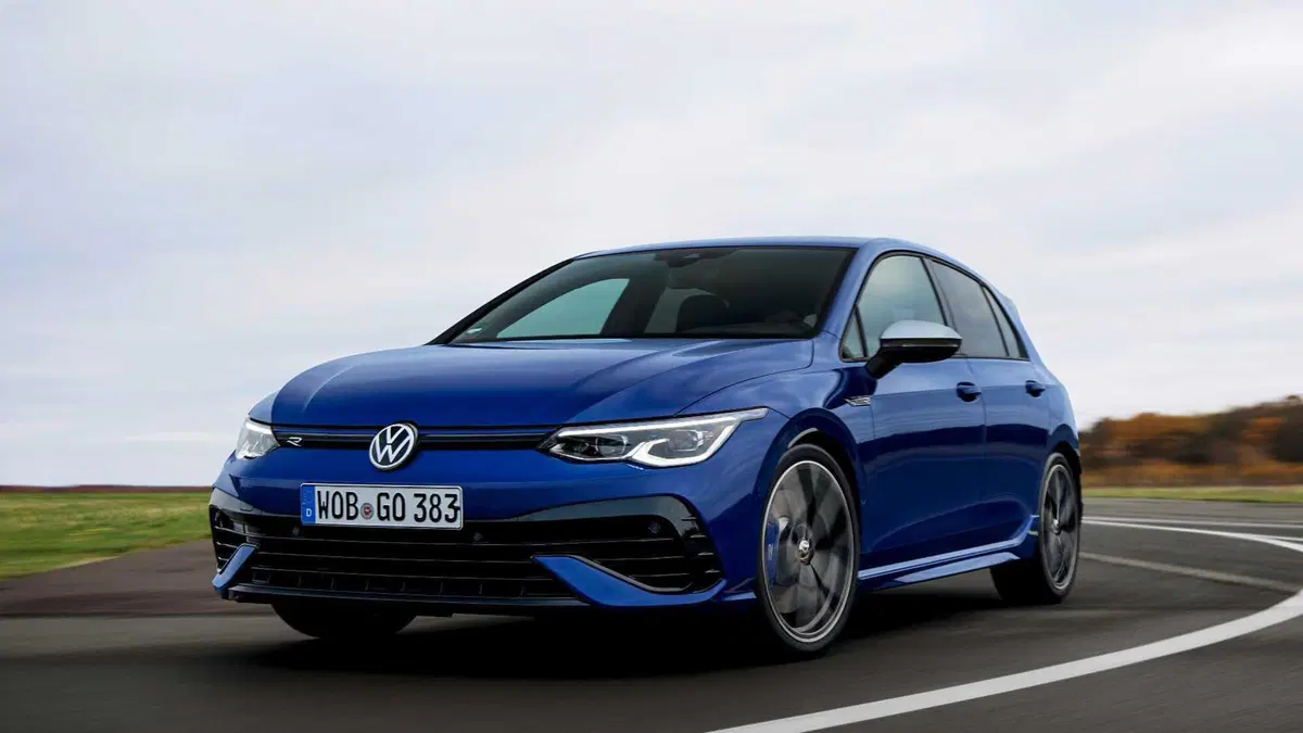 Volkswagen Golf 2.0 TSI R DSG 4Motion (5)