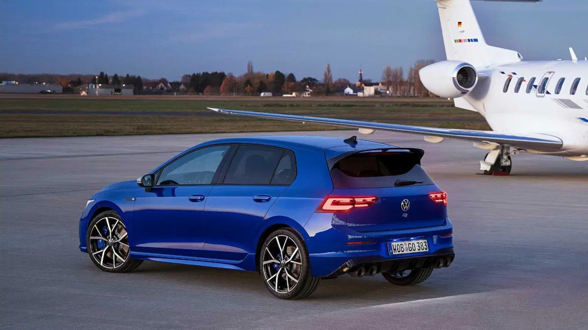 Volkswagen Golf 2.0 TSI R DSG 4Motion (4)