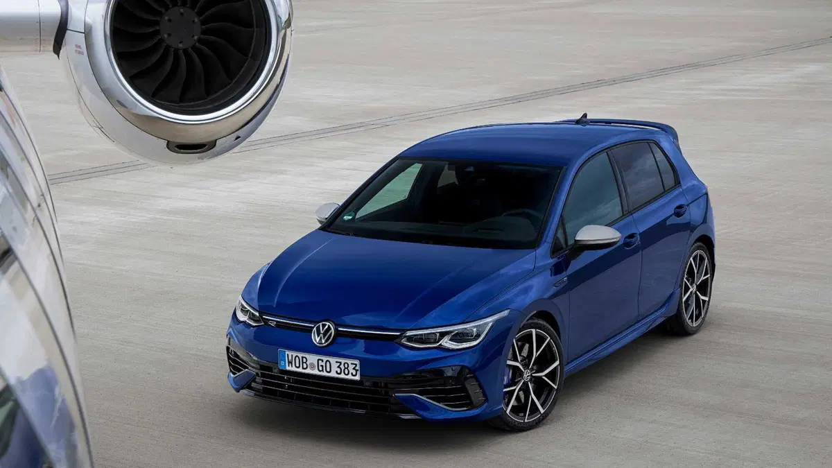 Volkswagen Golf 2.0 TSI R DSG 4Motion (3)