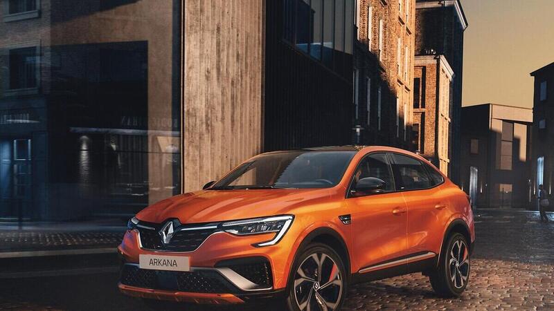 Renault Arkana, in offerta con 5.600 euro di anticipo  