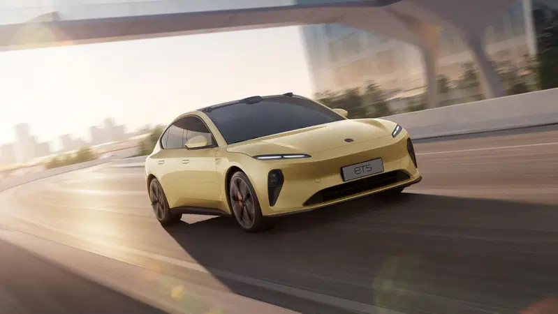Scontro tra giganti per l'Europa in arrivo: Zeekr 001 sfida Nio ET5 Shooting Brake