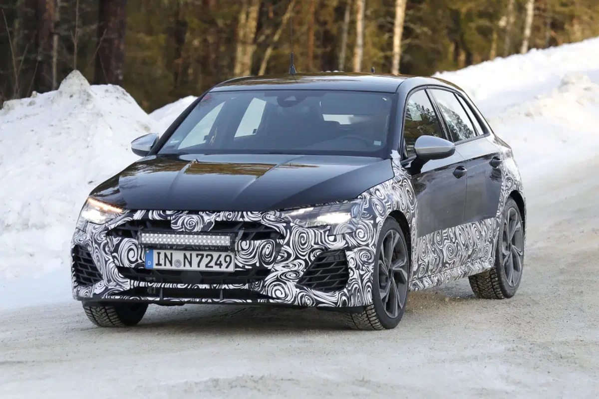 Il nuovo Facelift per l’Audi S3 e A3 è già in arrivo [Foto Spia] (2)