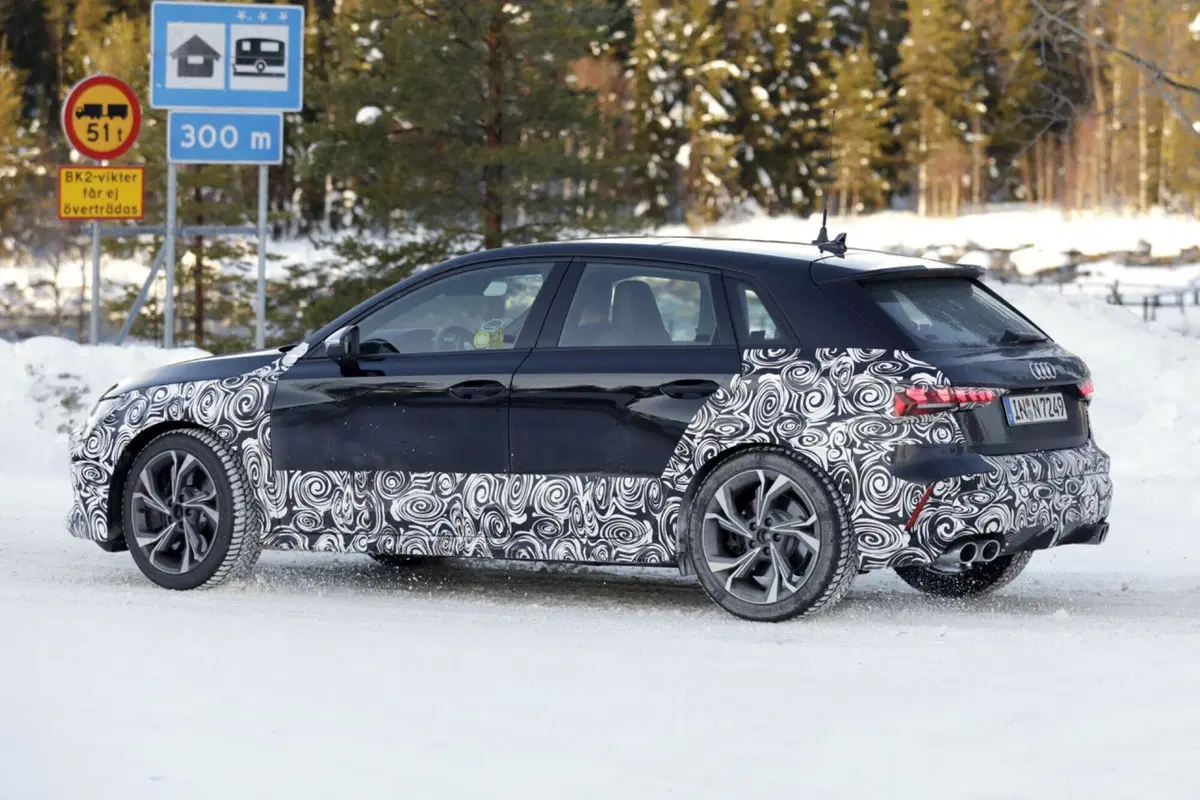 Il nuovo Facelift per l’Audi S3 e A3 è già in arrivo [Foto Spia] (9)