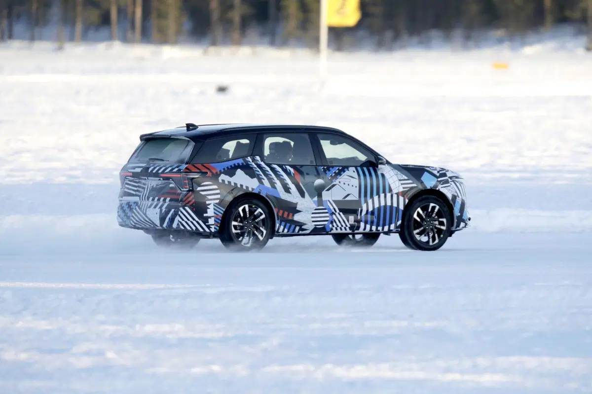 Europa? No, grazie. Solo USA per il nuovo Ford Fusion Active [Foto Spia] (13)