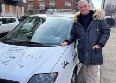 Fiat Ulysse con gli autografi della Juve: "non la vendo nemmeno per 100 mila euro" 