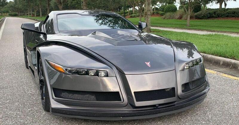 Guarda com&#039;&egrave; cambiata una Corvette C6: Batmobile