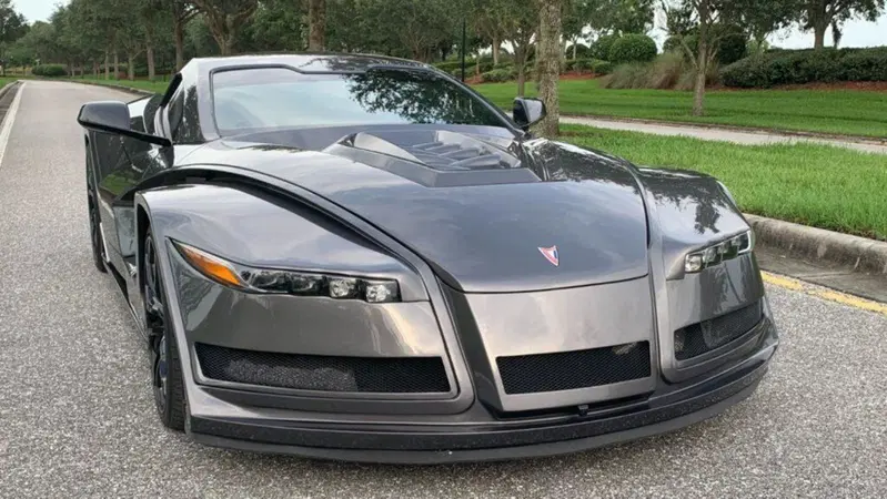 Guarda com'&egrave; cambiata una Corvette C6: Batmobile