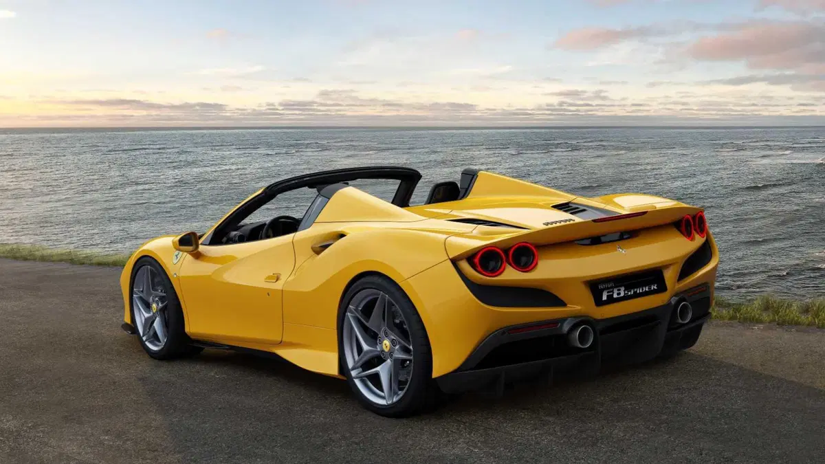 Ferrari F8 Spider (2019-23) (2)
