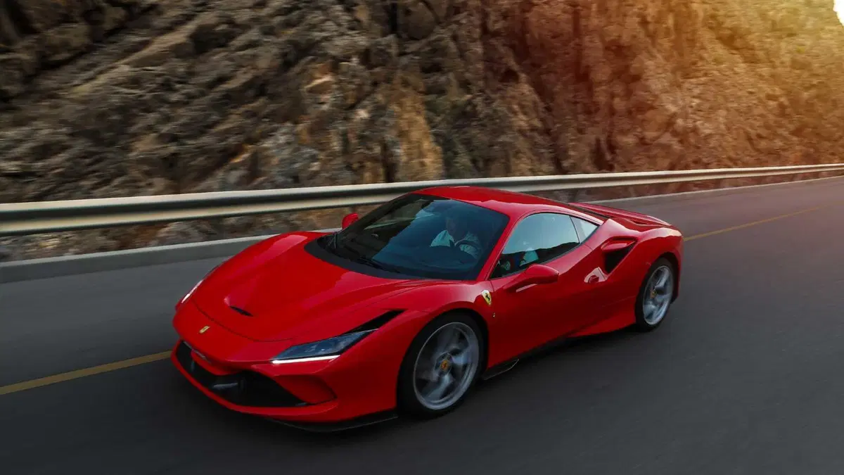 Ferrari F8 Coupé (2019-22) (2)