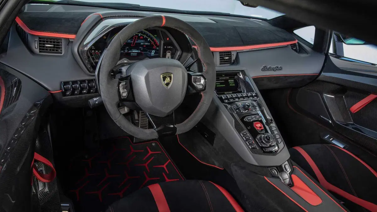 Lamborghini Aventador Coupé SVJ 6.5 V12 (10)