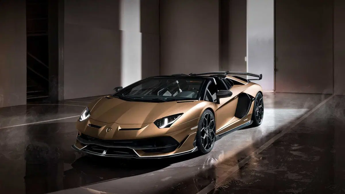 Lamborghini Aventador Cabrio SVJ 6.5 V12 Roadster (2)