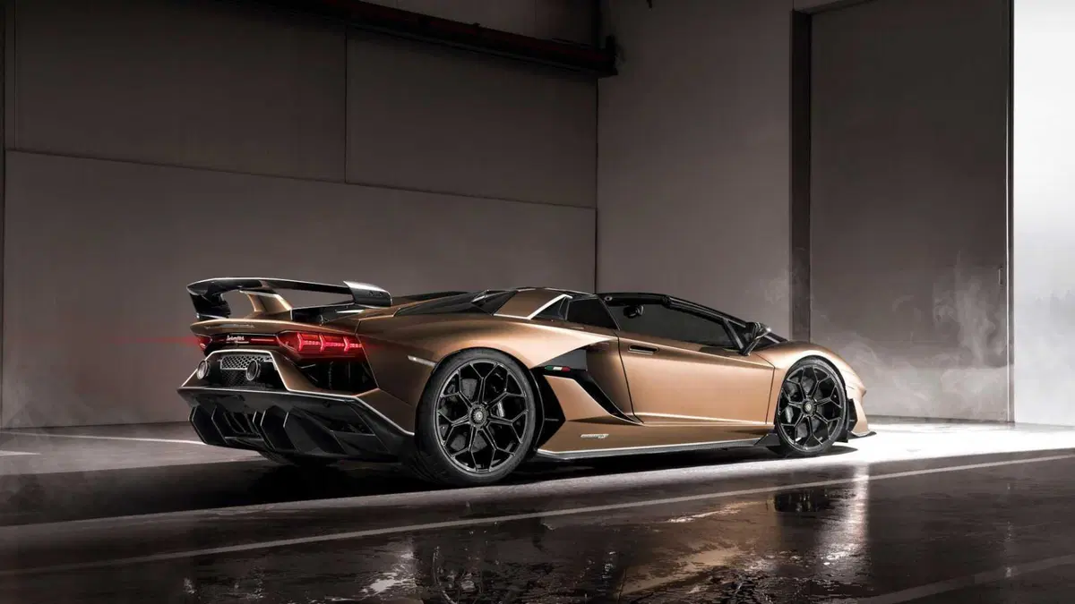 Lamborghini Aventador Cabrio SVJ 6.5 V12 Roadster (5)
