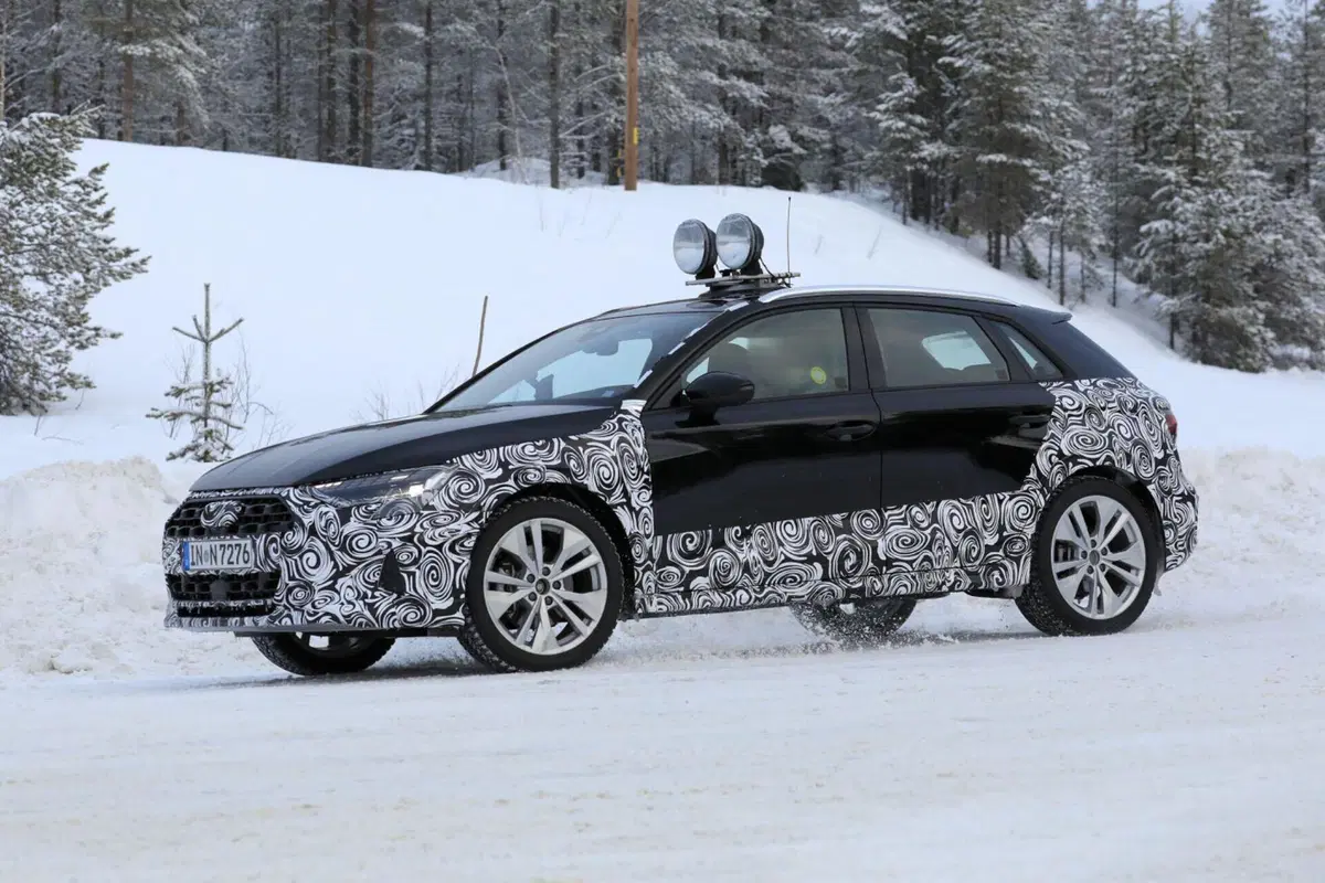 Il nuovo Facelift per l’Audi S3 e A3 è già in arrivo [Foto Spia] (17)