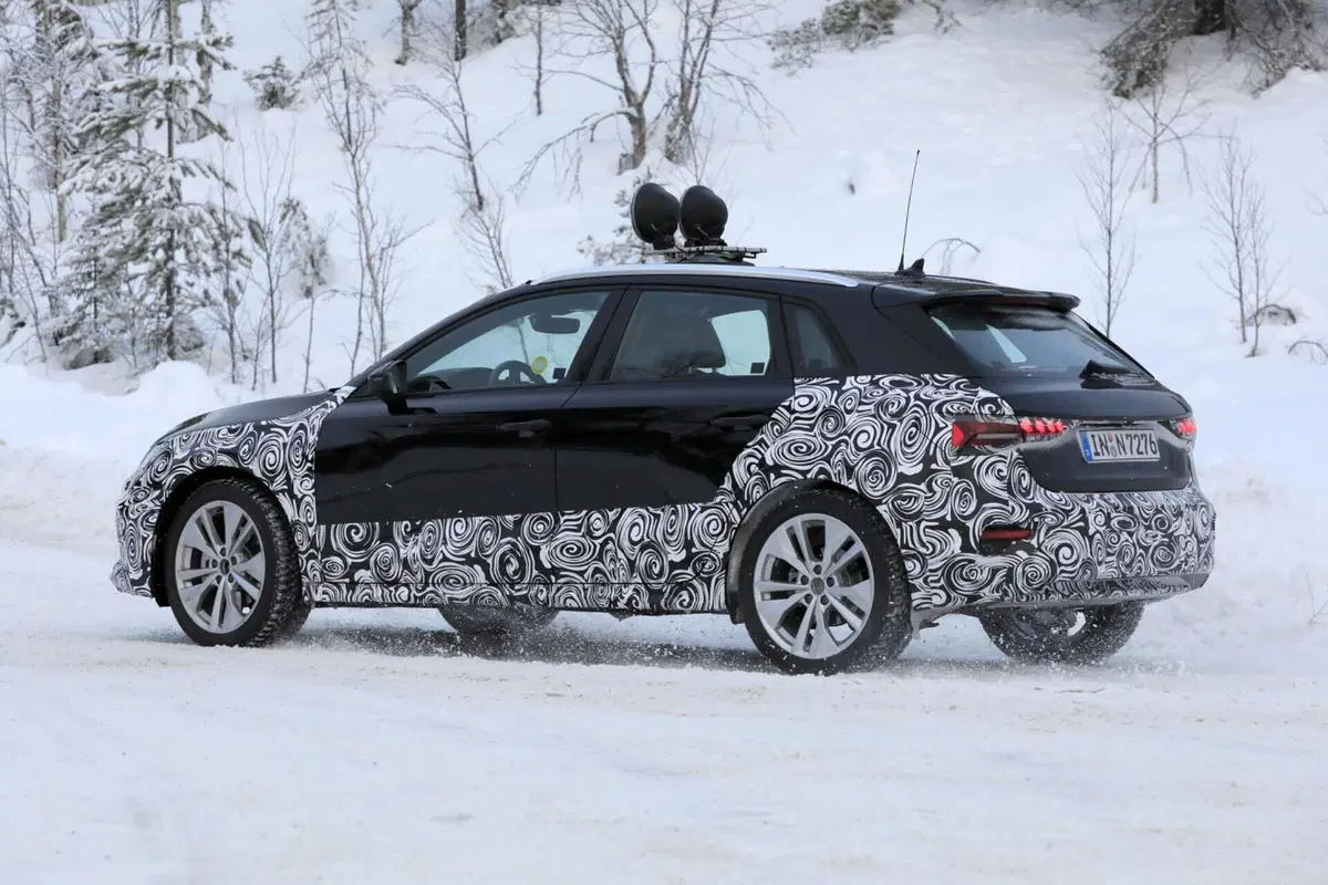 Il nuovo Facelift per l’Audi S3 e A3 è già in arrivo [Foto Spia] (23)