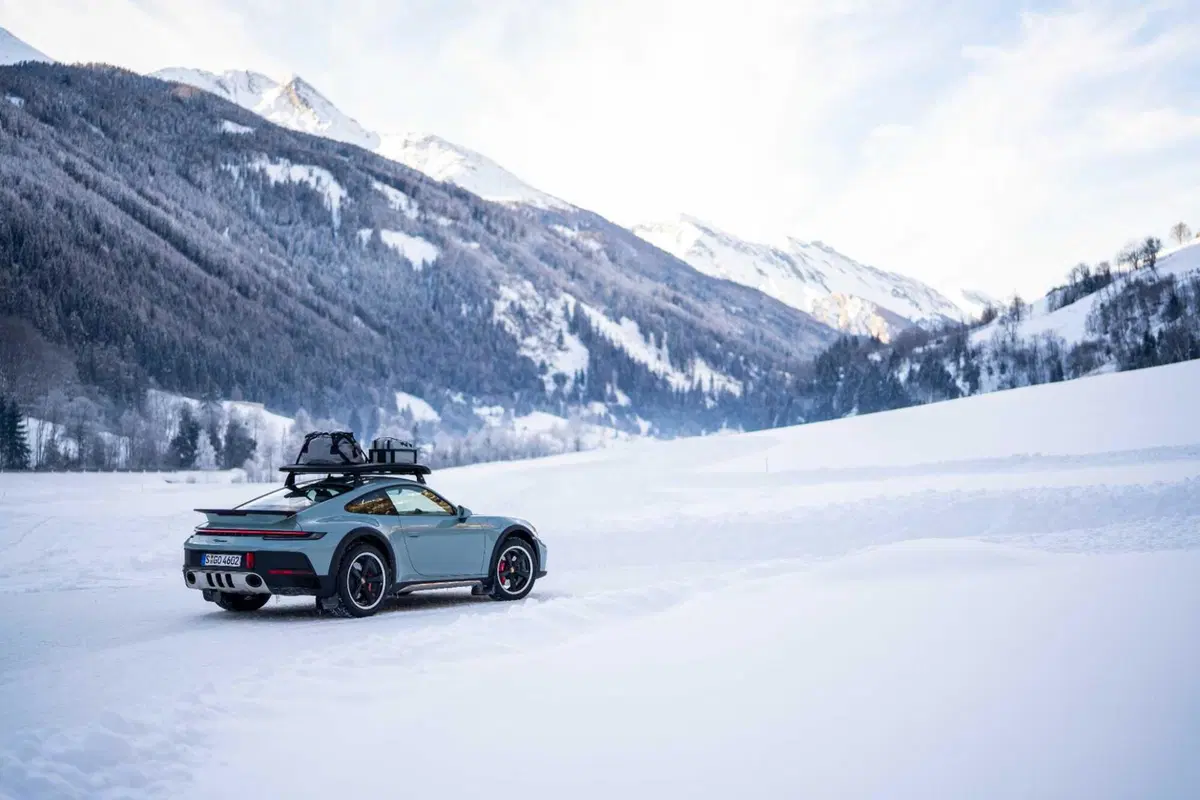 Porsche 911 Dakar: c'è una storia da raccontare, e non è sempre bella (4)