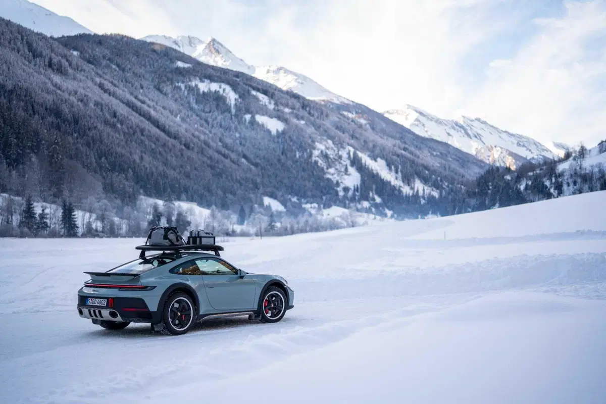 Porsche 911 Dakar: c'è una storia da raccontare, e non è sempre bella (6)