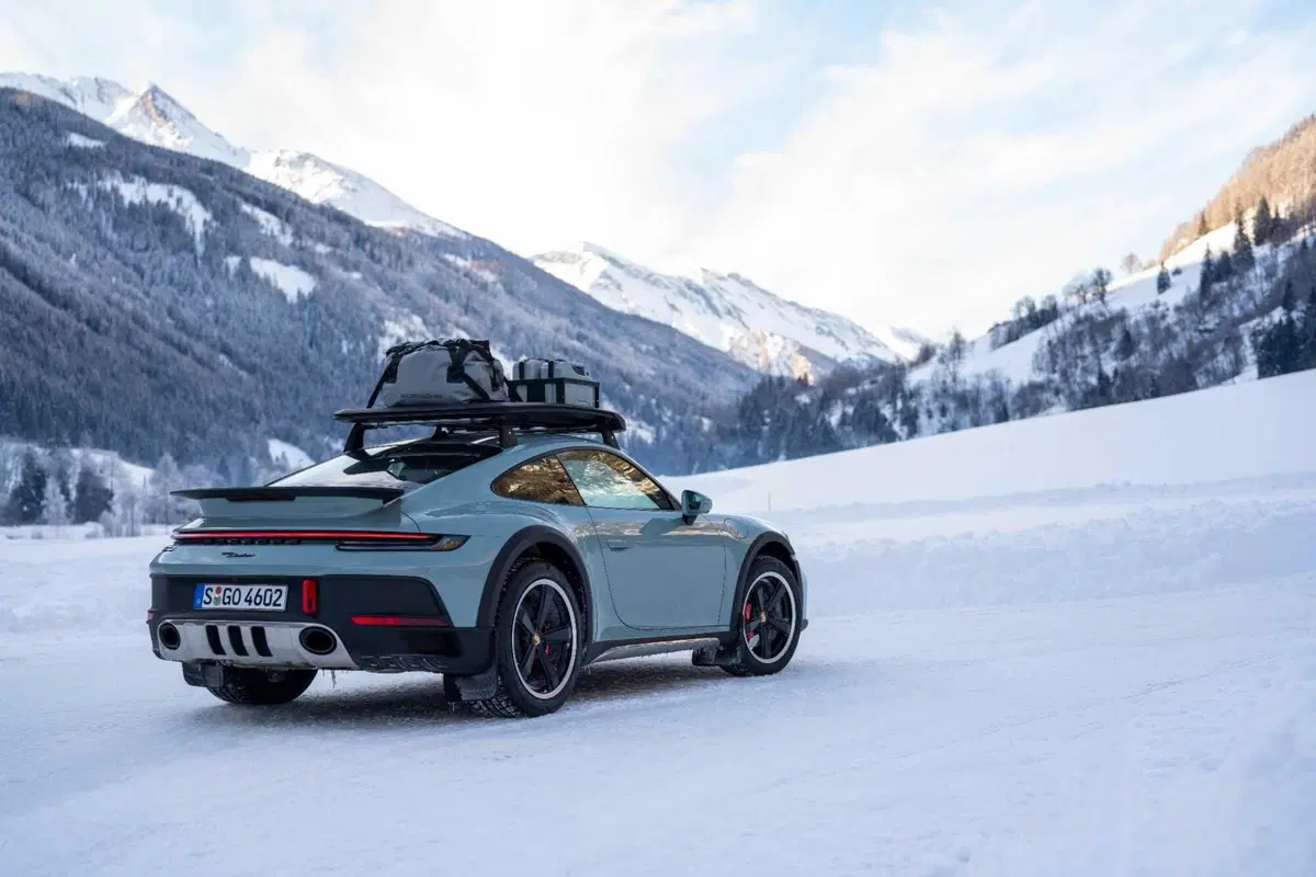 Porsche 911 Dakar: c'è una storia da raccontare, e non è sempre bella (7)