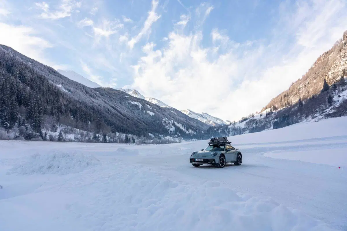 Porsche 911 Dakar: c'è una storia da raccontare, e non è sempre bella (14)